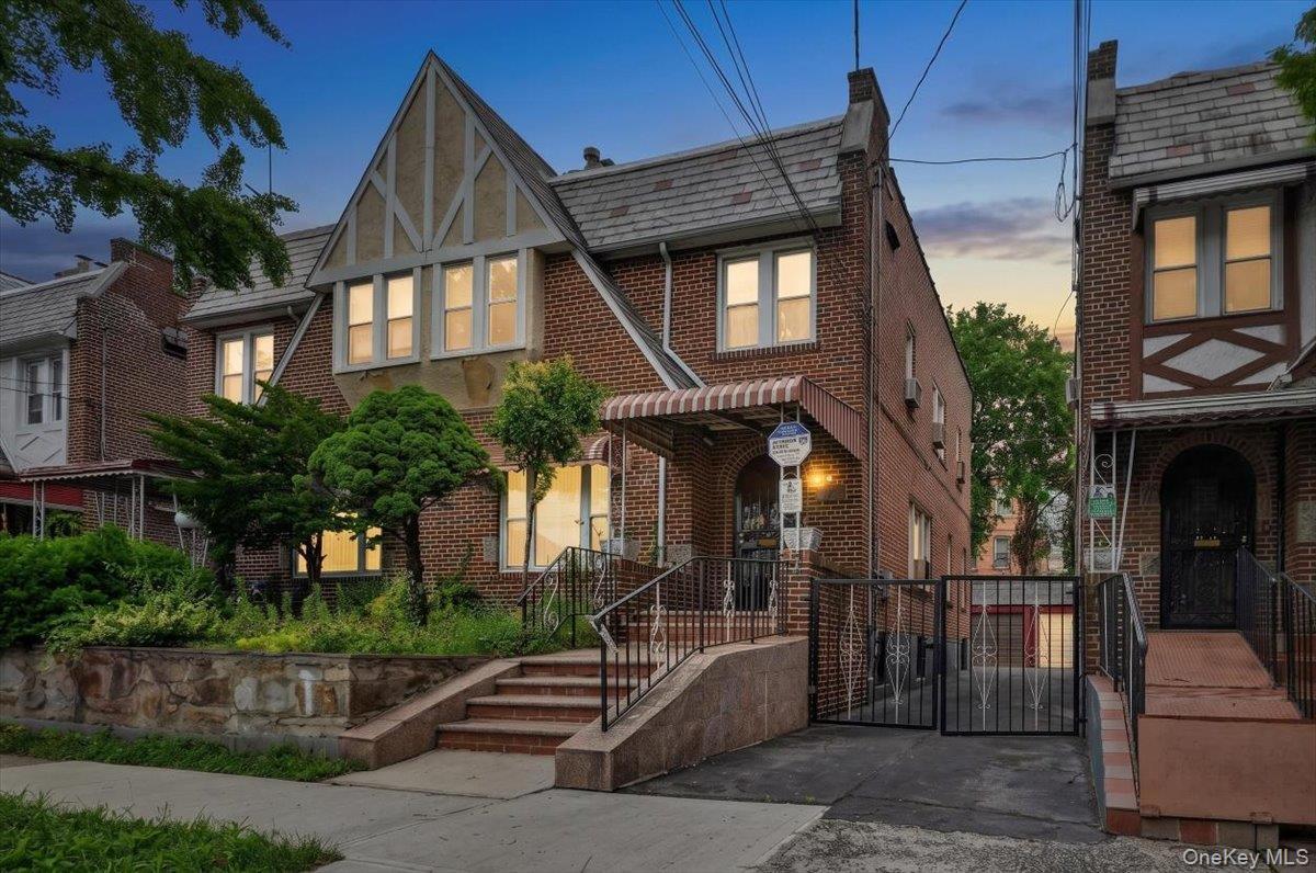 Single Family Fish Avenue  Bronx, NY 10469, MLS-1024078-2