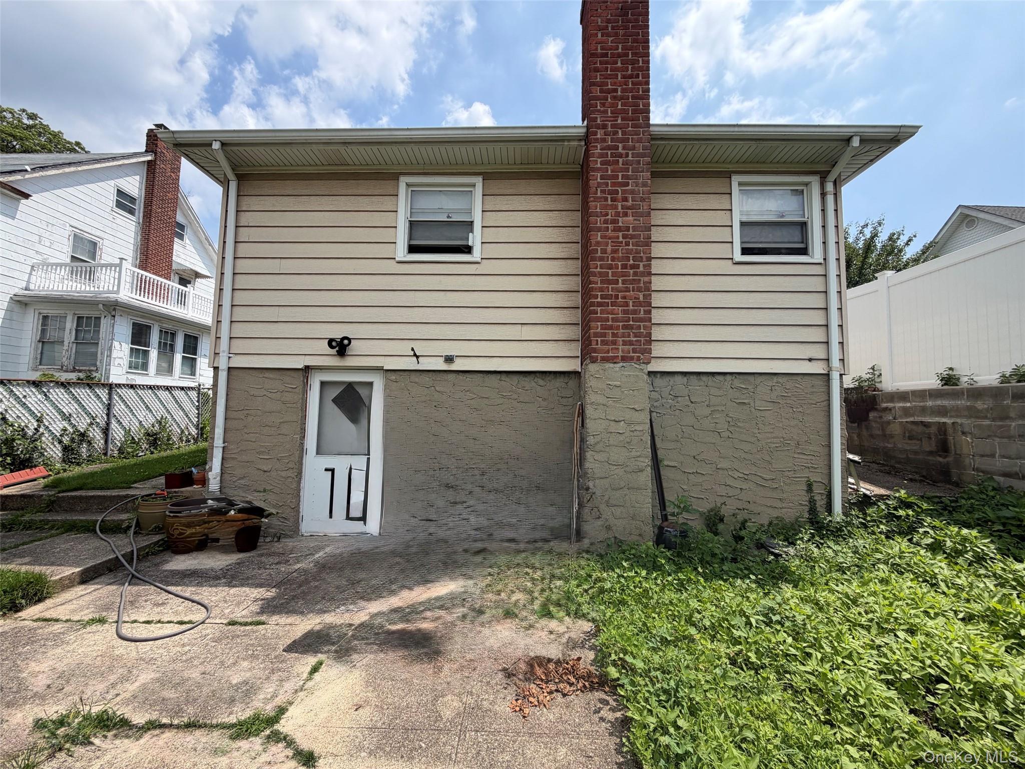 Single Family 248th Street  Queens, NY 11363, MLS-1024097-11