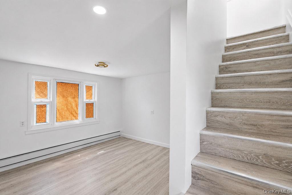 Single Family Broadway Queens, NY 11414, MLS-1024113-10