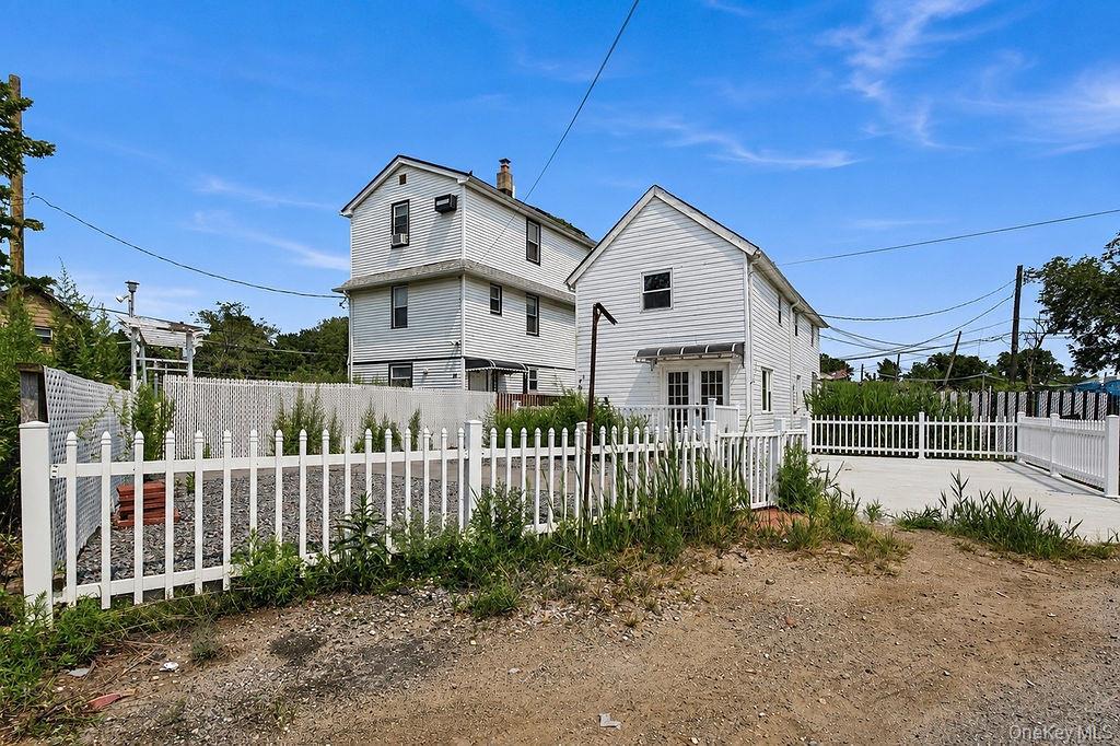 Single Family Broadway Queens, NY 11414, MLS-1024113-3