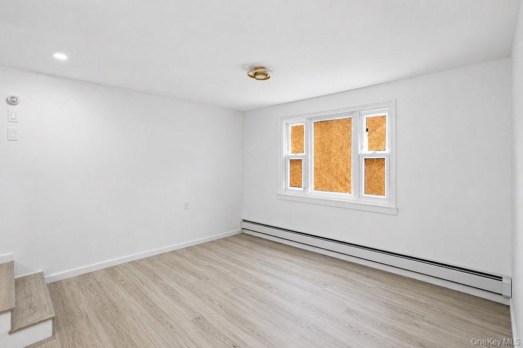 Single Family Broadway Queens, NY 11414, MLS-1024113-6