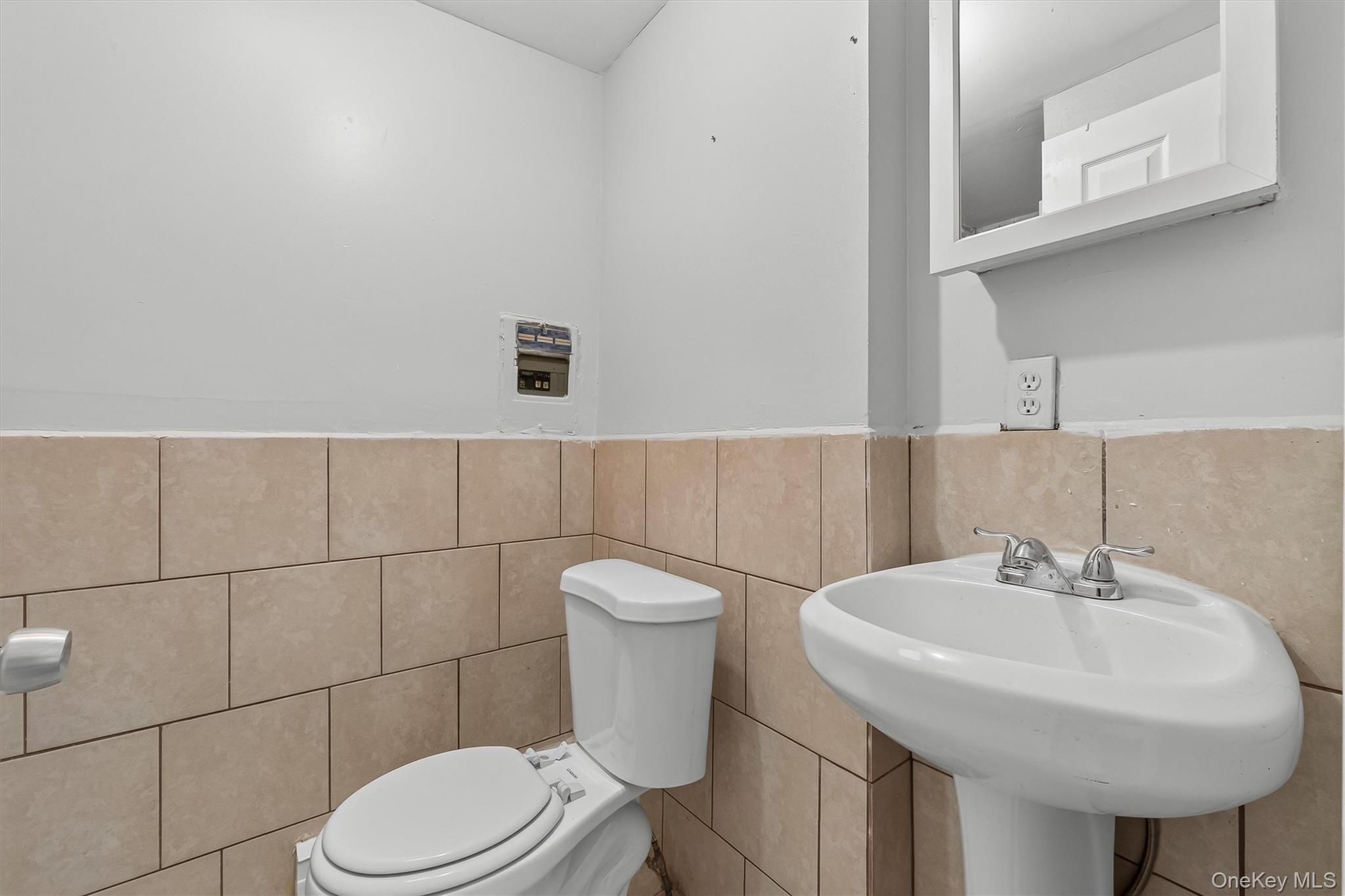 Single Family Chambers Street Orange County, NY 12550, MLS-1024126-14