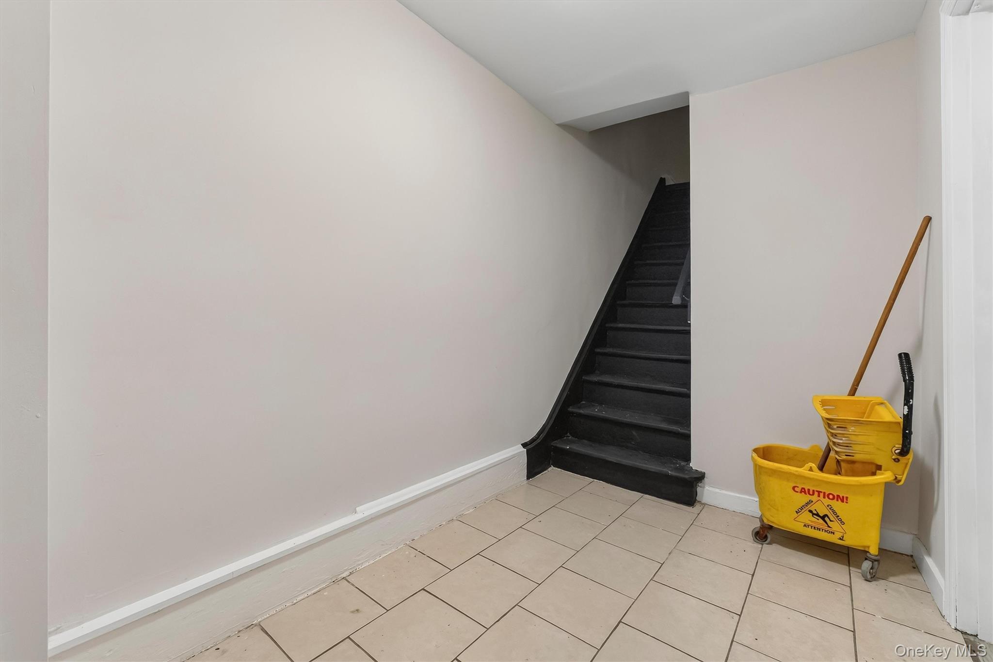 Single Family Chambers Street Orange County, NY 12550, MLS-1024126-17