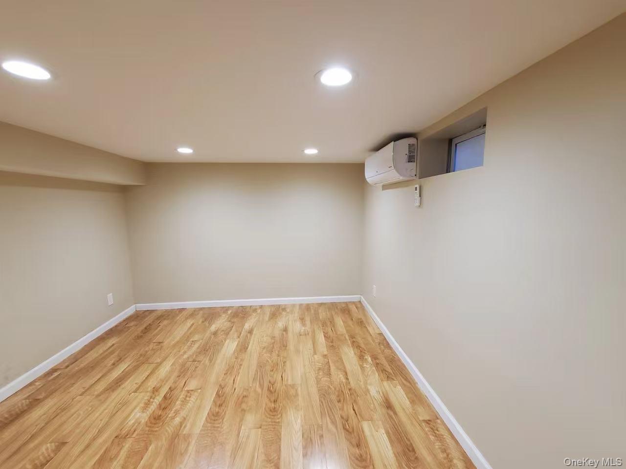 Single Family 249th Street  Queens, NY 11363, MLS-1024131-10