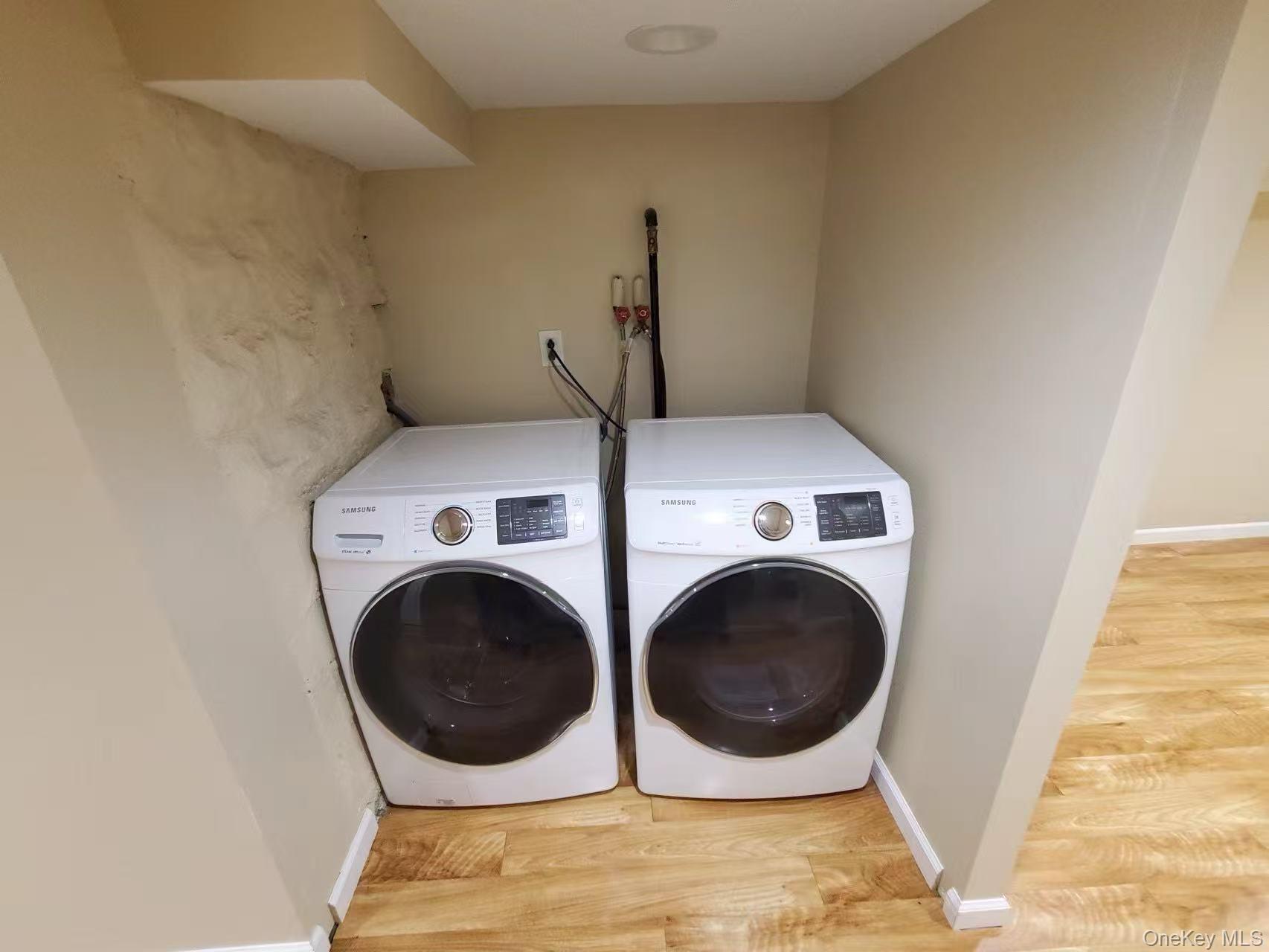 Single Family 249th Street  Queens, NY 11363, MLS-1024131-11