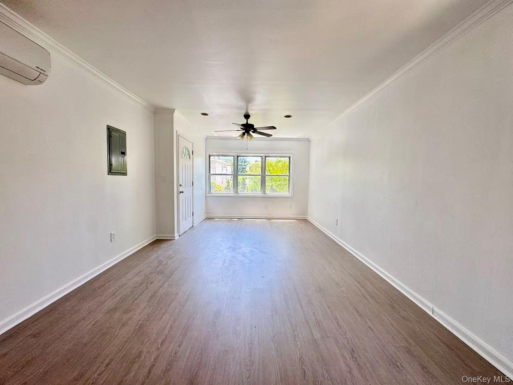Single Family 249th Street  Queens, NY 11363, MLS-1024131-14