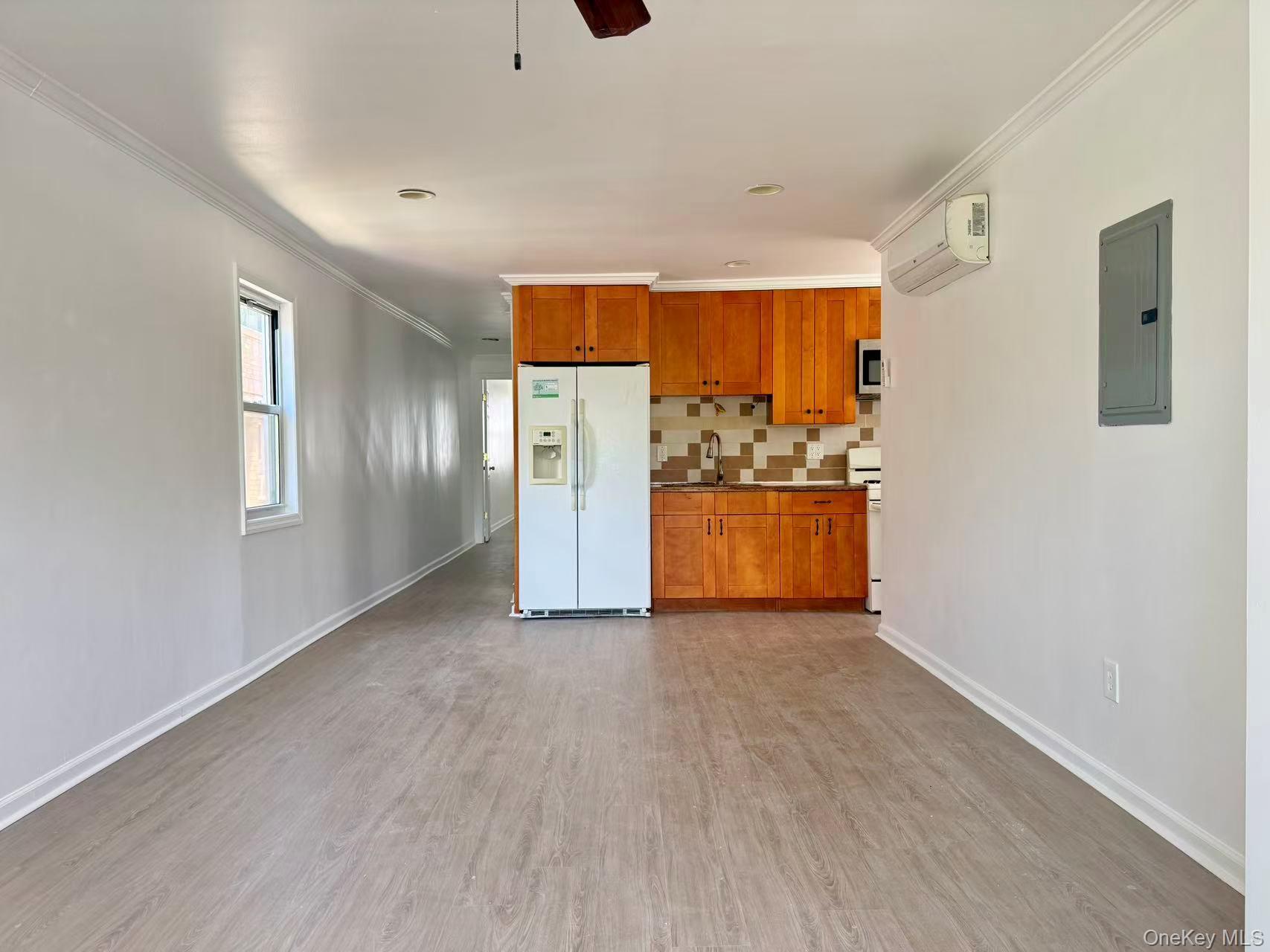 Single Family 249th Street  Queens, NY 11363, MLS-1024131-16