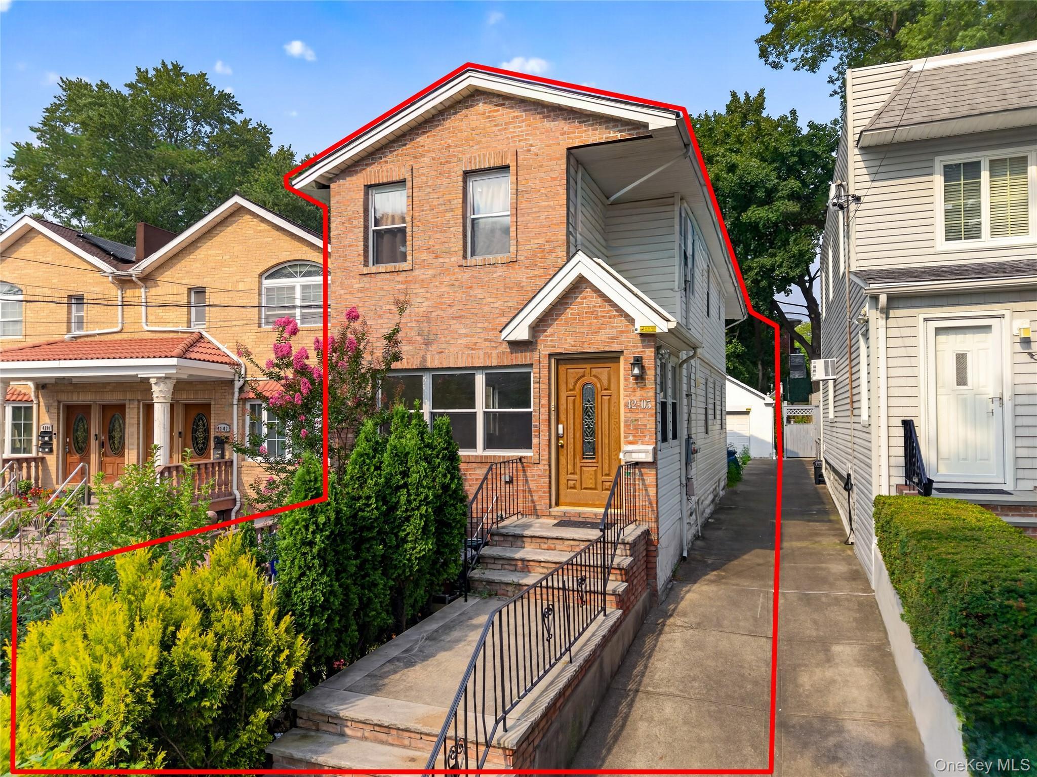 Single Family 249th Street  Queens, NY 11363, MLS-1024131-26