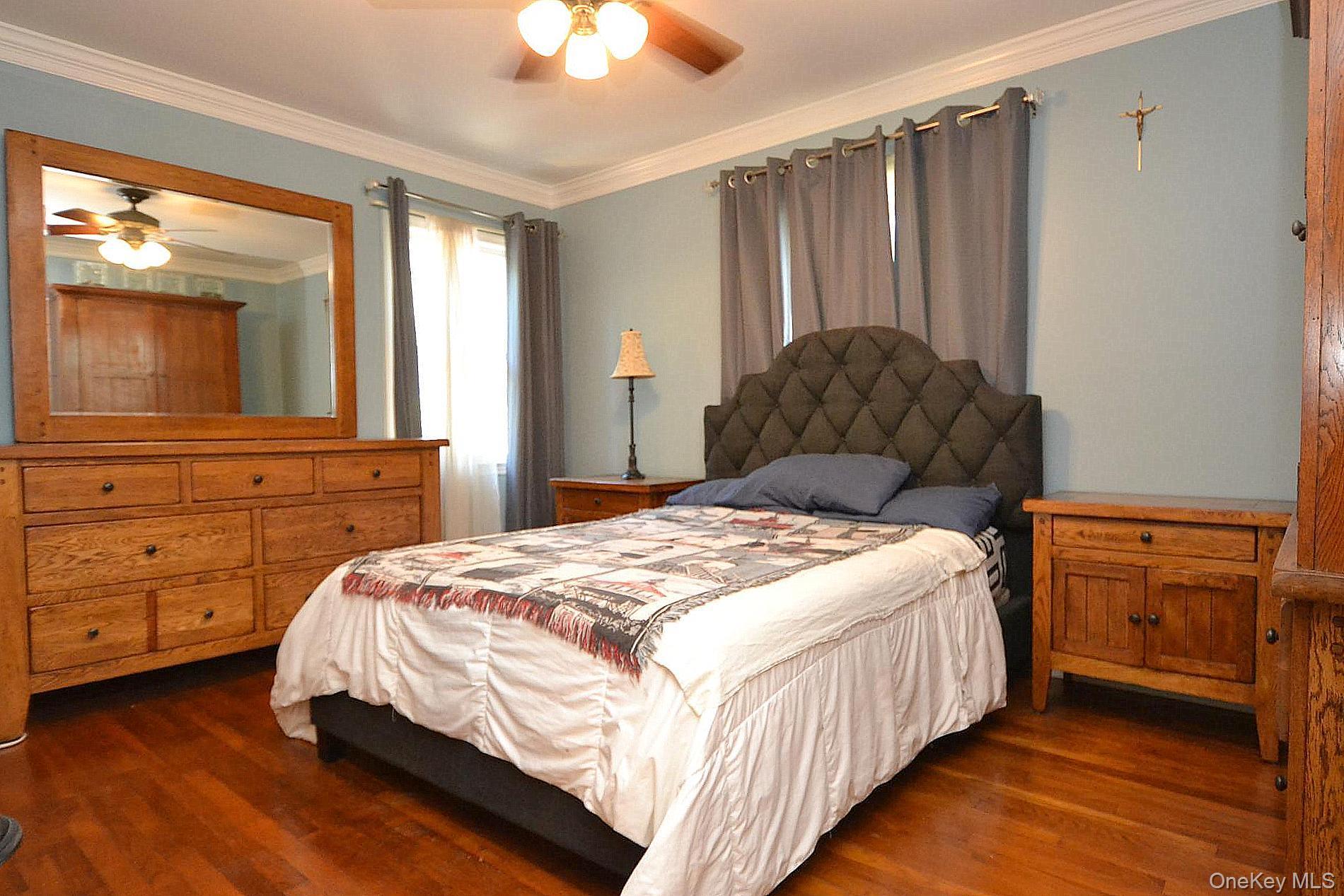 Single Family Stahley Street Suffolk County, NY 11717, MLS-1024146-10