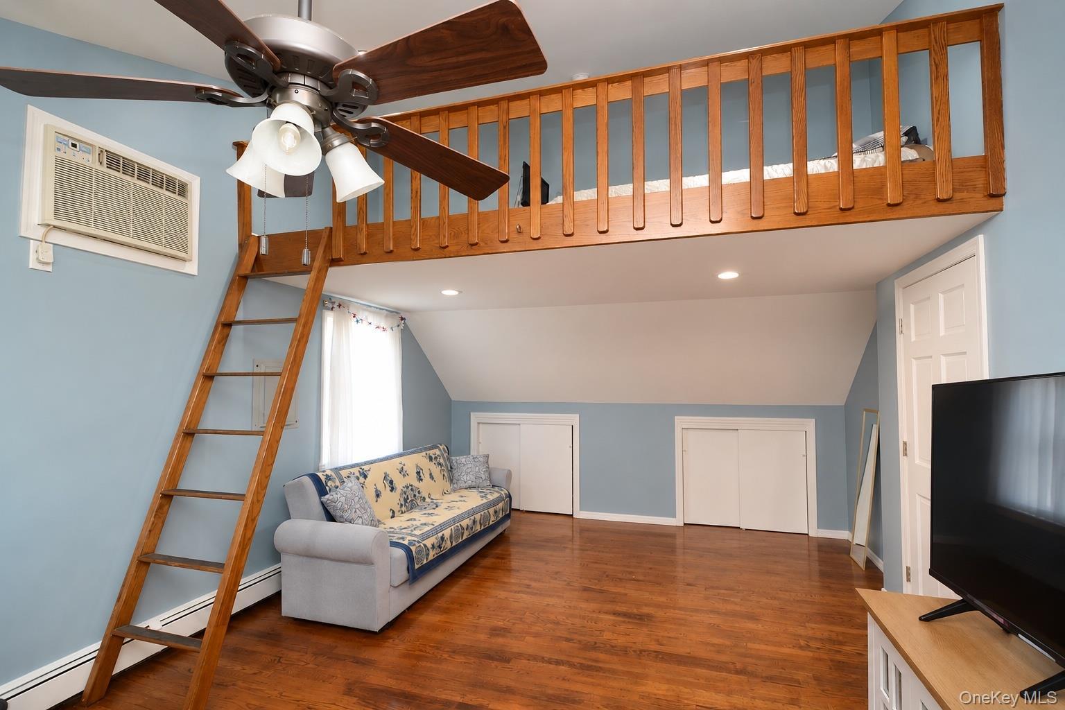 Single Family Stahley Street Suffolk County, NY 11717, MLS-1024146-17