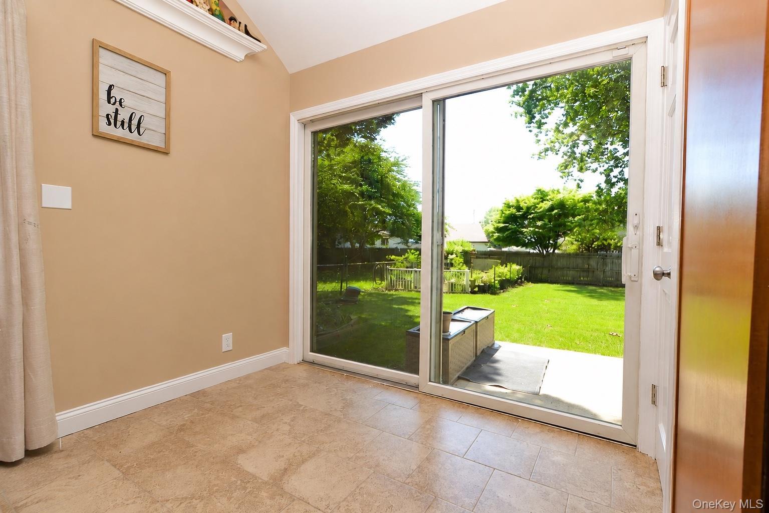 Single Family Stahley Street Suffolk County, NY 11717, MLS-1024146-7