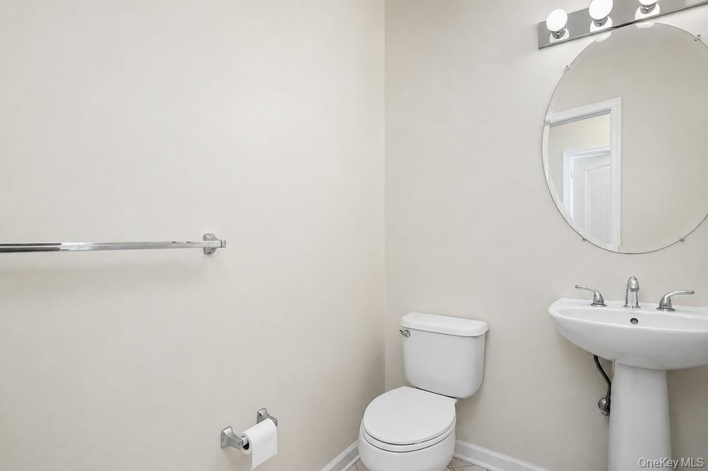Single Family Vassar Place Dutchess County, NY 12524, MLS-1024194-16