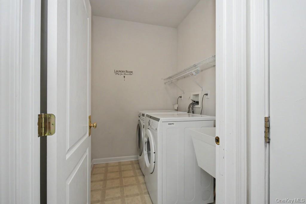 Single Family Vassar Place Dutchess County, NY 12524, MLS-1024194-17