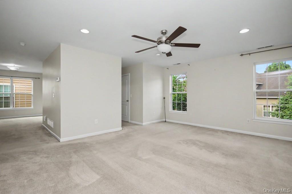 Single Family Vassar Place Dutchess County, NY 12524, MLS-1024194-20