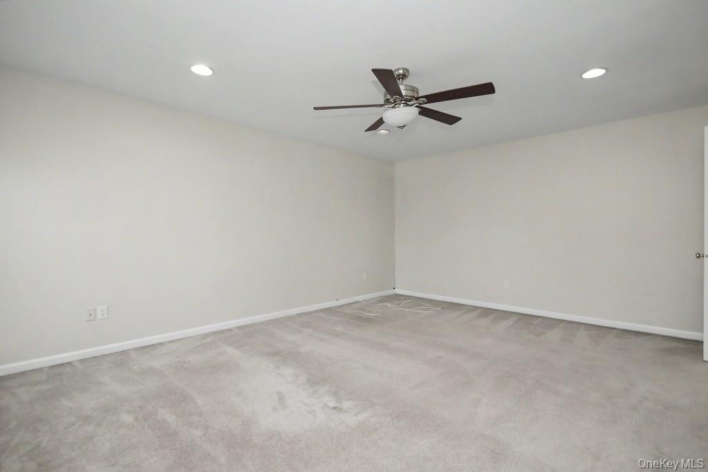 Single Family Vassar Place Dutchess County, NY 12524, MLS-1024194-22