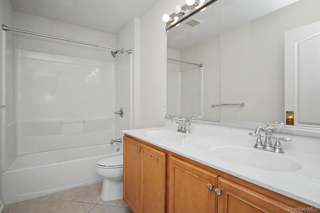 Single Family Vassar Place Dutchess County, NY 12524, MLS-1024194-26