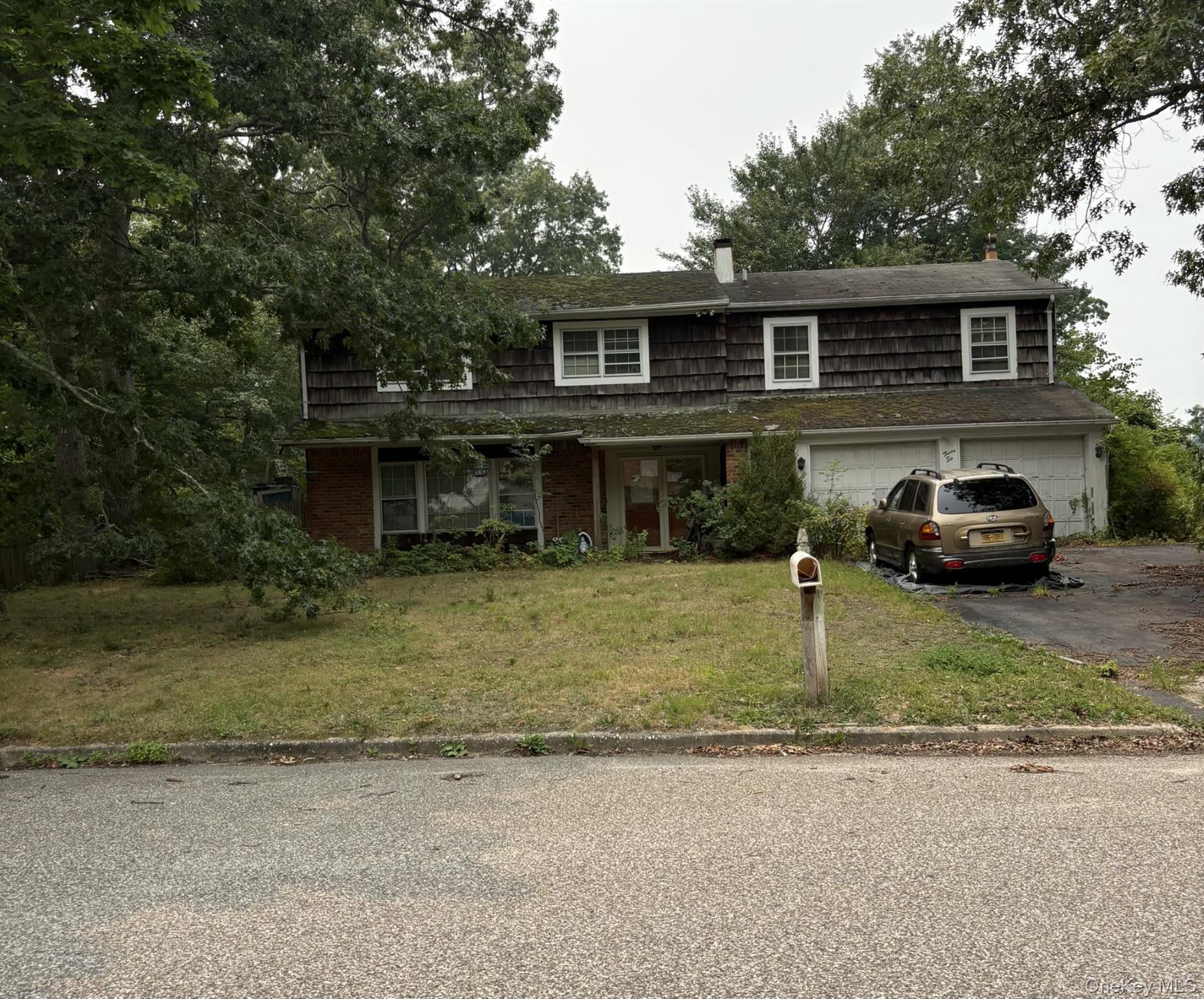 Single Family Forest Lane  Suffolk County, NY 11727, MLS-1024195-2