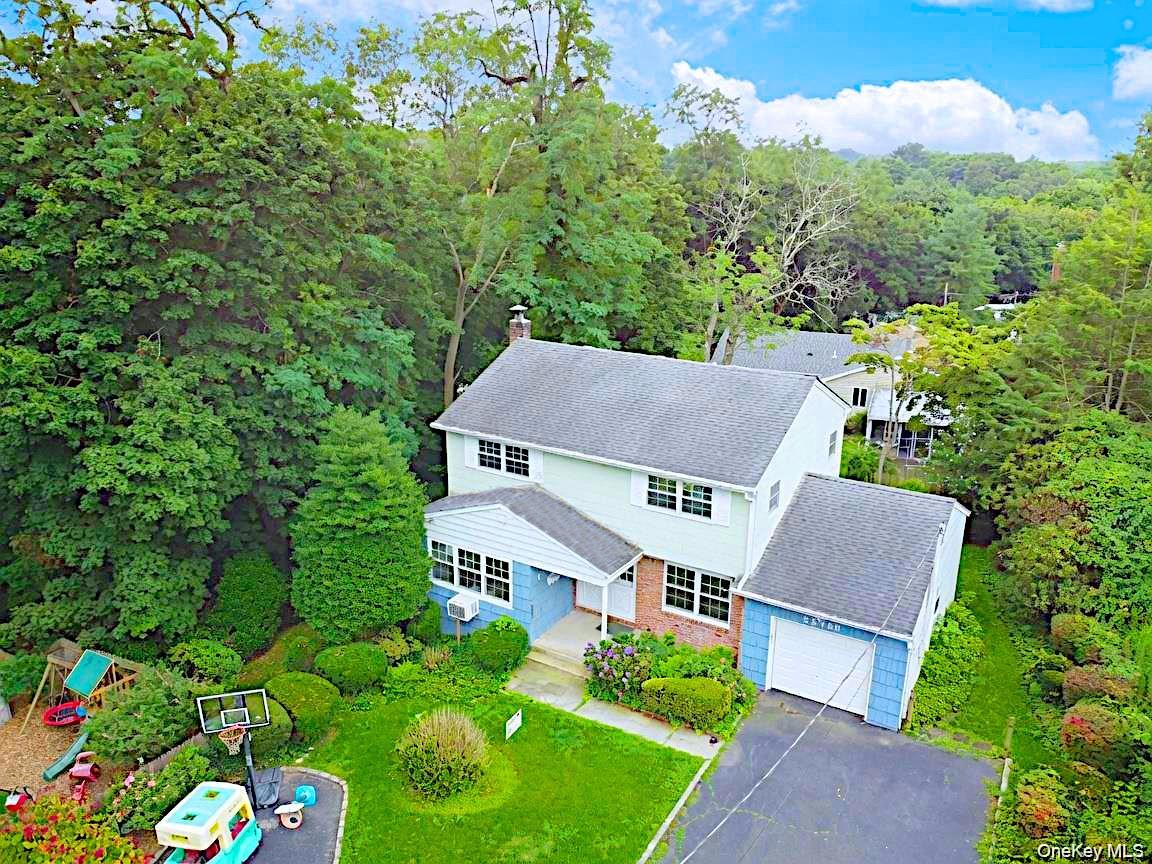 Single Family Locust Street Nassau County, NY 11545, MLS-1024196-2