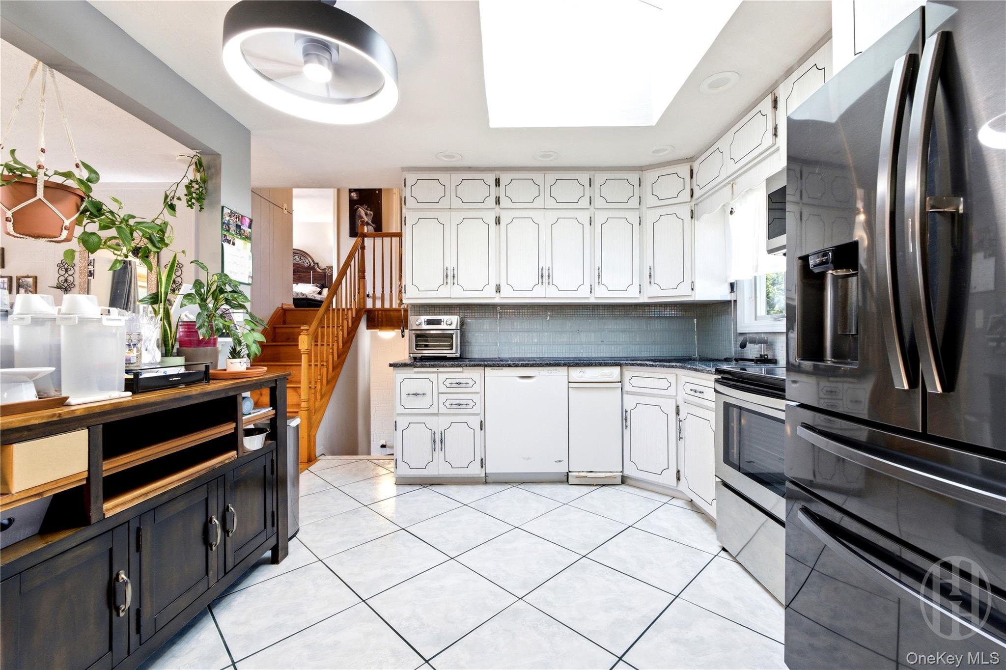 Single Family Intervale Avenue  Nassau County, NY 11735, MLS-1024203-11