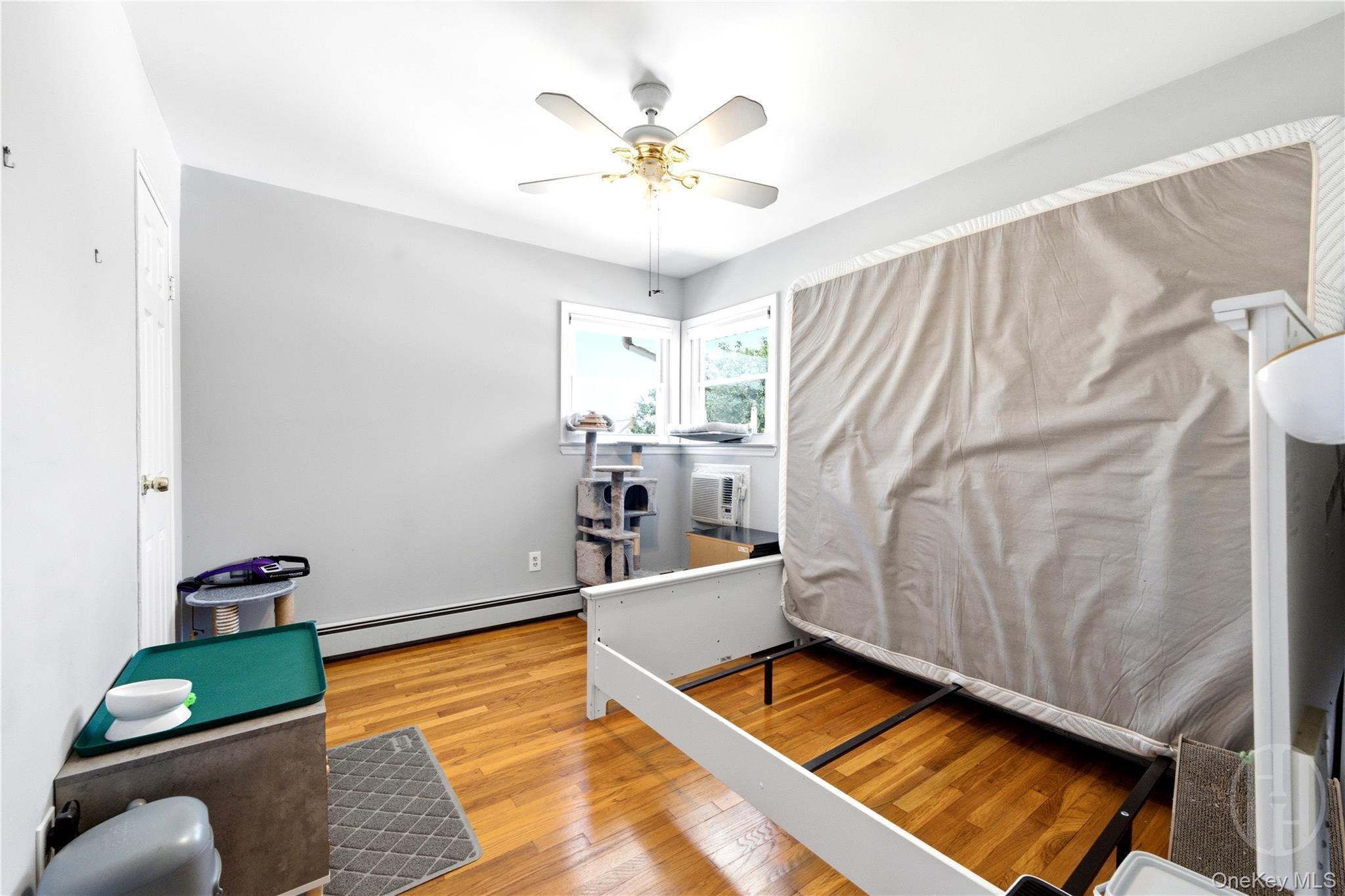 Single Family Intervale Avenue  Nassau County, NY 11735, MLS-1024203-12