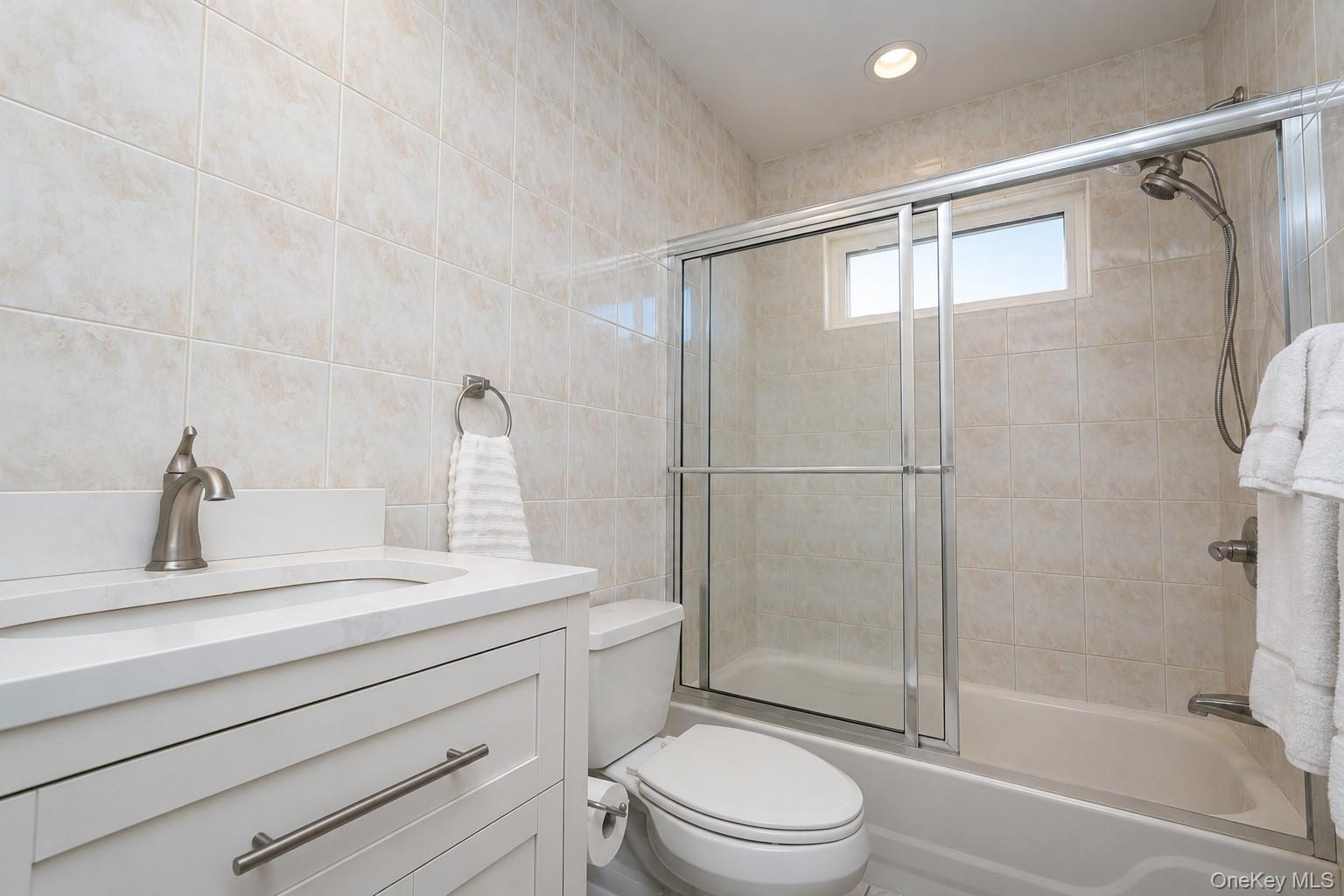 Single Family Reid Ave Staten Island, NY 10305, MLS-1024207-24