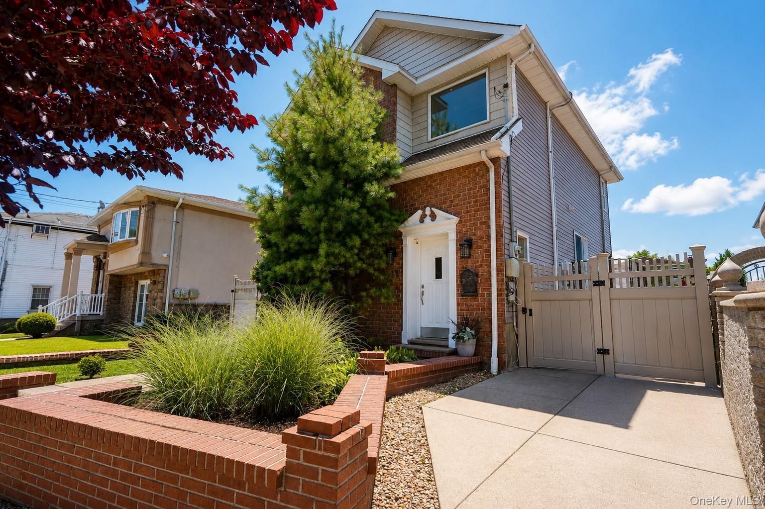 Single Family Reid Ave Staten Island, NY 10305, MLS-1024207-3