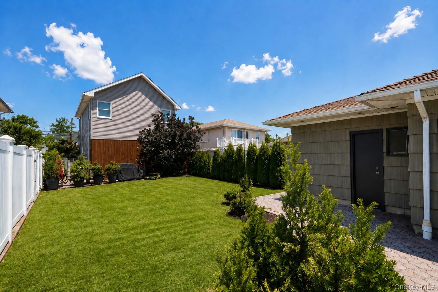 Single Family Reid Ave Staten Island, NY 10305, MLS-1024207-5