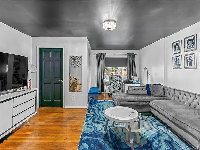 Single Family E 95th Street  Brooklyn, NY 11236, MLS-1024213-2