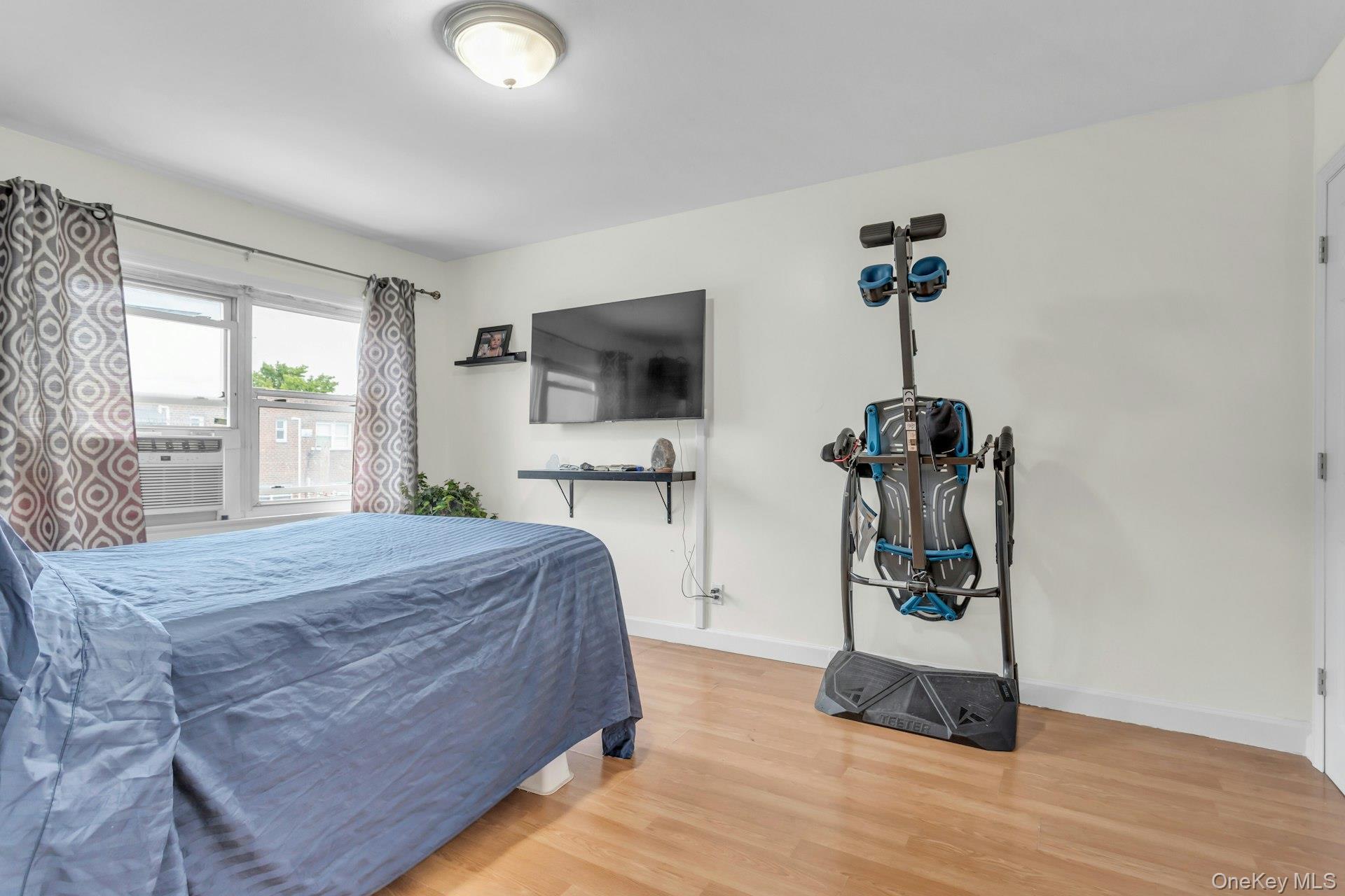 Single Family 87th Street  Queens, NY 11369, MLS-1024220-14