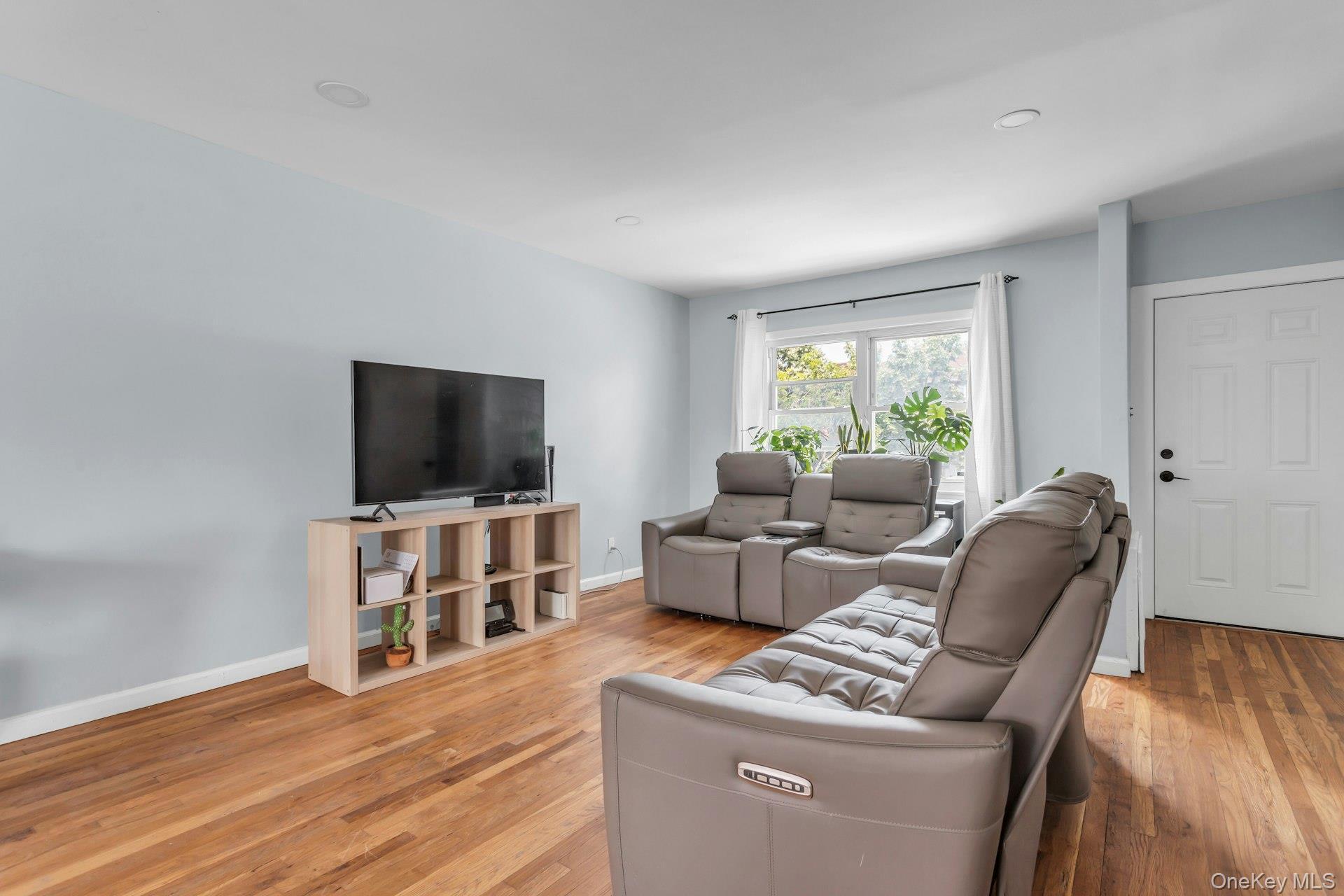 Single Family 87th Street  Queens, NY 11369, MLS-1024220-4