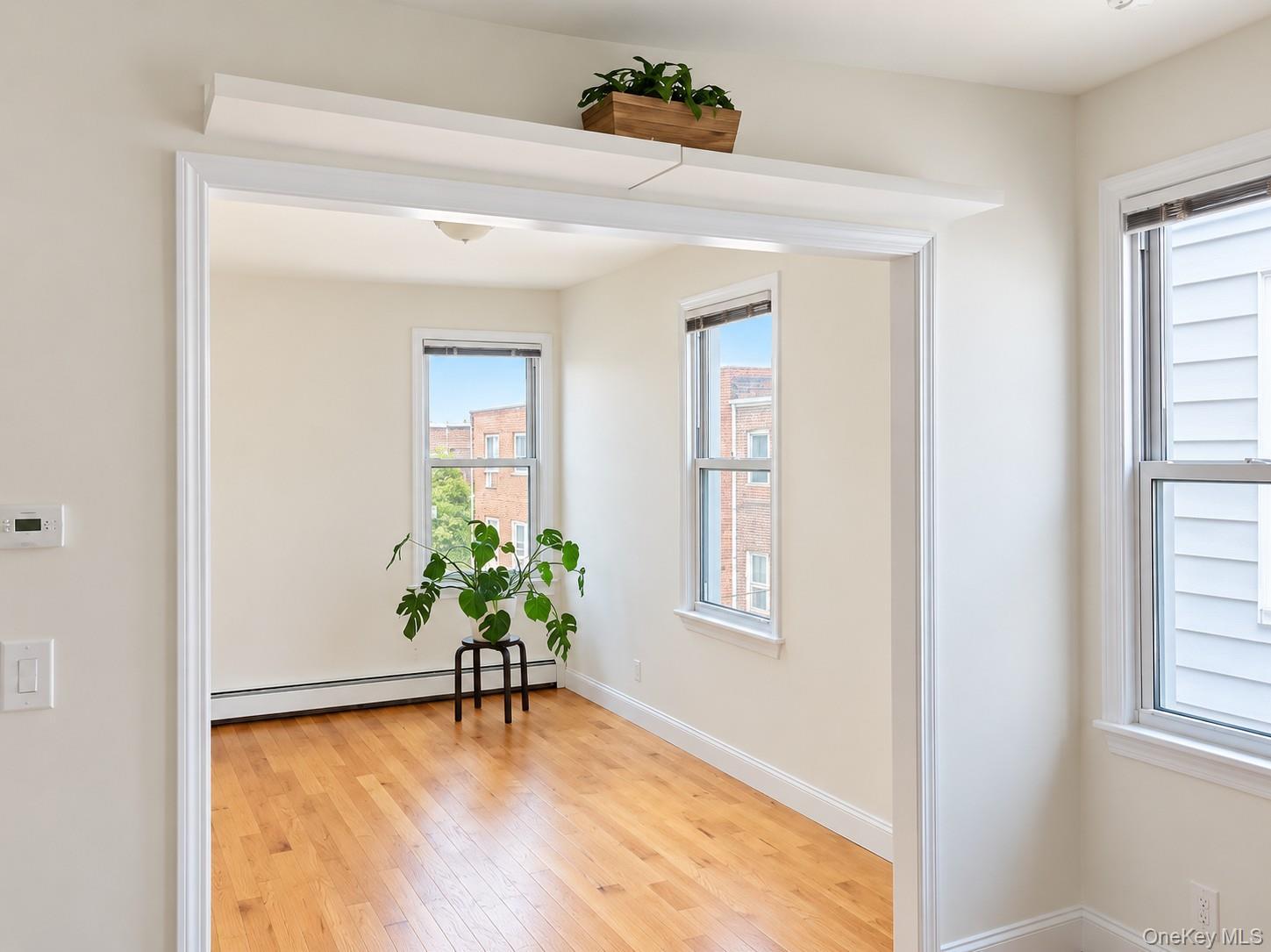 Single Family Woodside Avenue  Queens, NY 11377, MLS-1024224-5