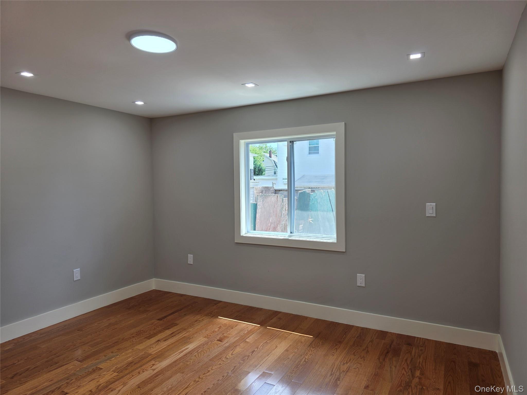 Single Family 229th Street Queens, NY 11413, MLS-1024228-11