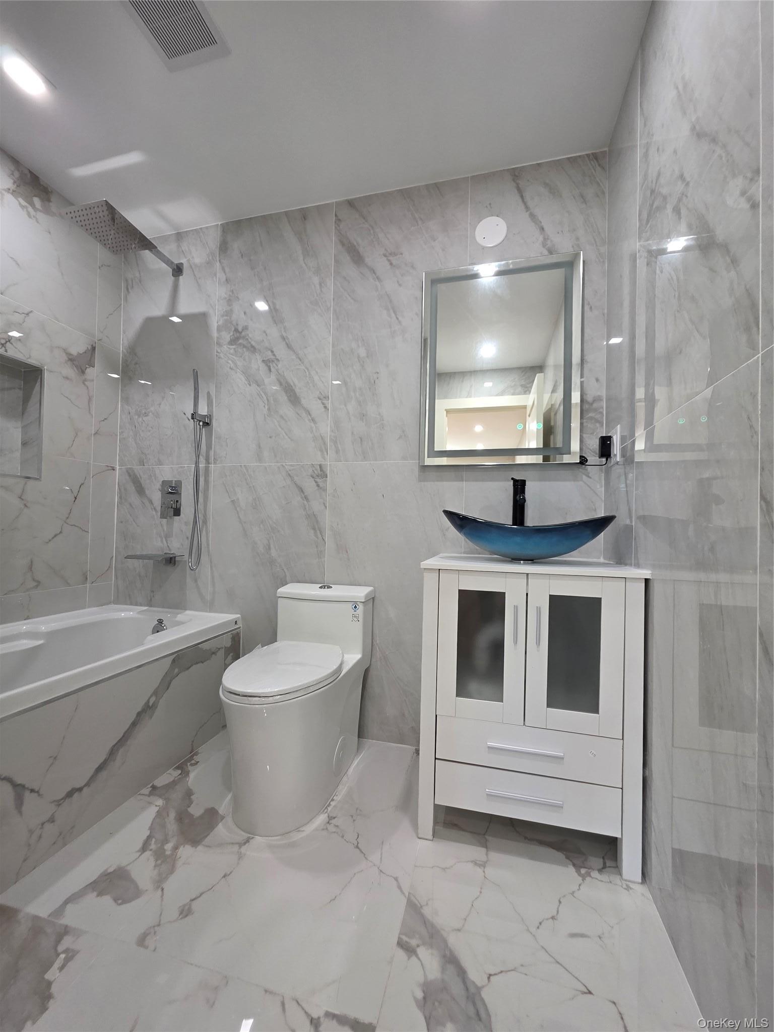 Single Family 229th Street Queens, NY 11413, MLS-1024228-16