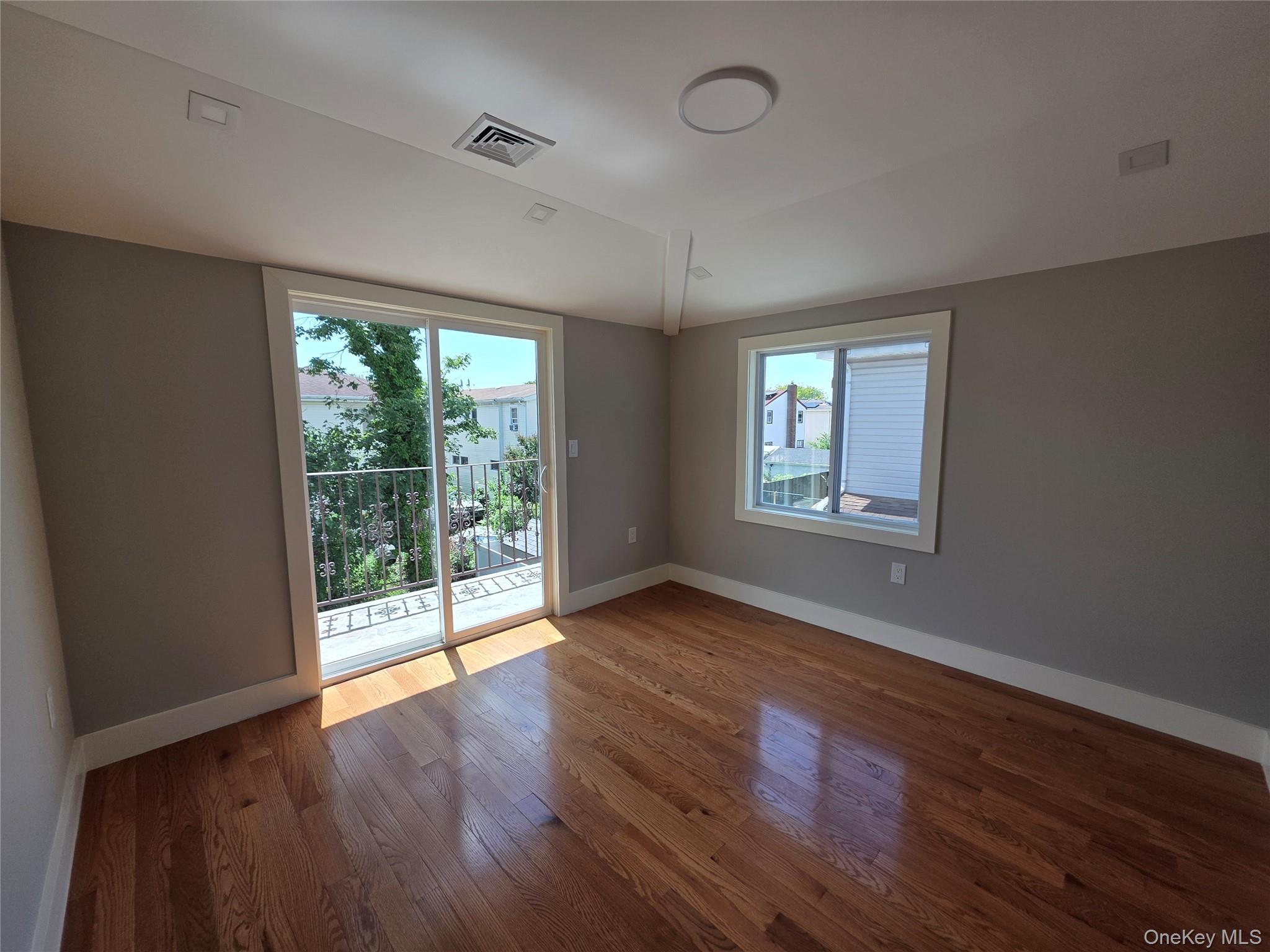 Single Family 229th Street Queens, NY 11413, MLS-1024228-39
