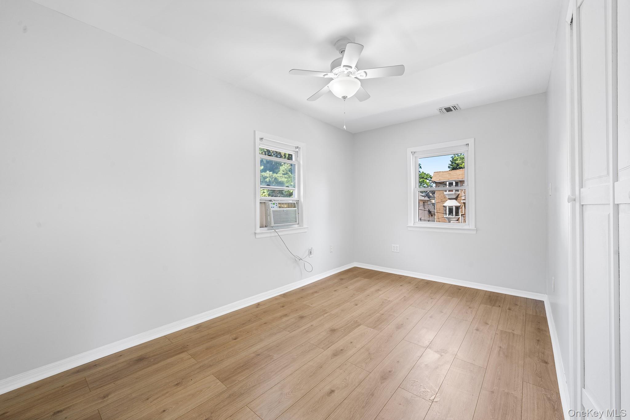 Single Family 168th Street Queens, NY 11365, MLS-1024235-10