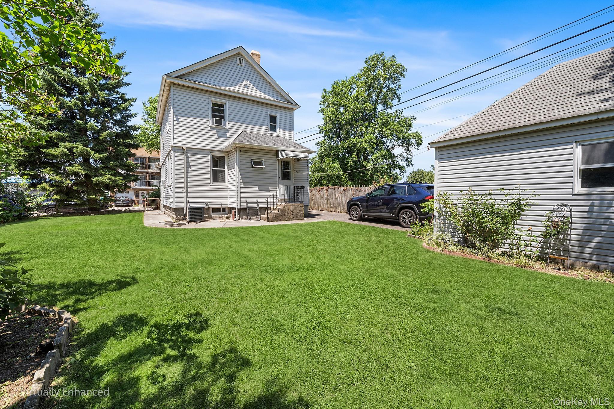 Single Family 168th Street  Queens, NY 11365, MLS-1024235-18