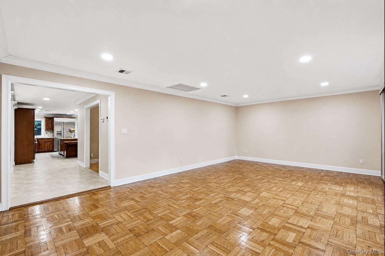 Single Family Durham Drive Suffolk County, NY 11746, MLS-1024270-13