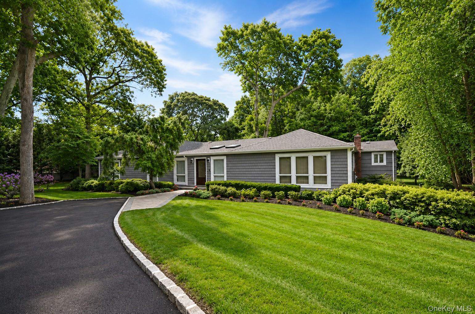 Single Family Durham Drive Suffolk County, NY 11746, MLS-1024270-3