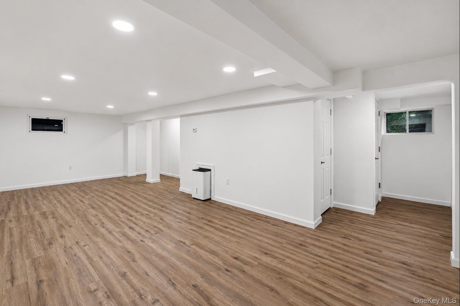 Single Family Durham Drive Suffolk County, NY 11746, MLS-1024270-40