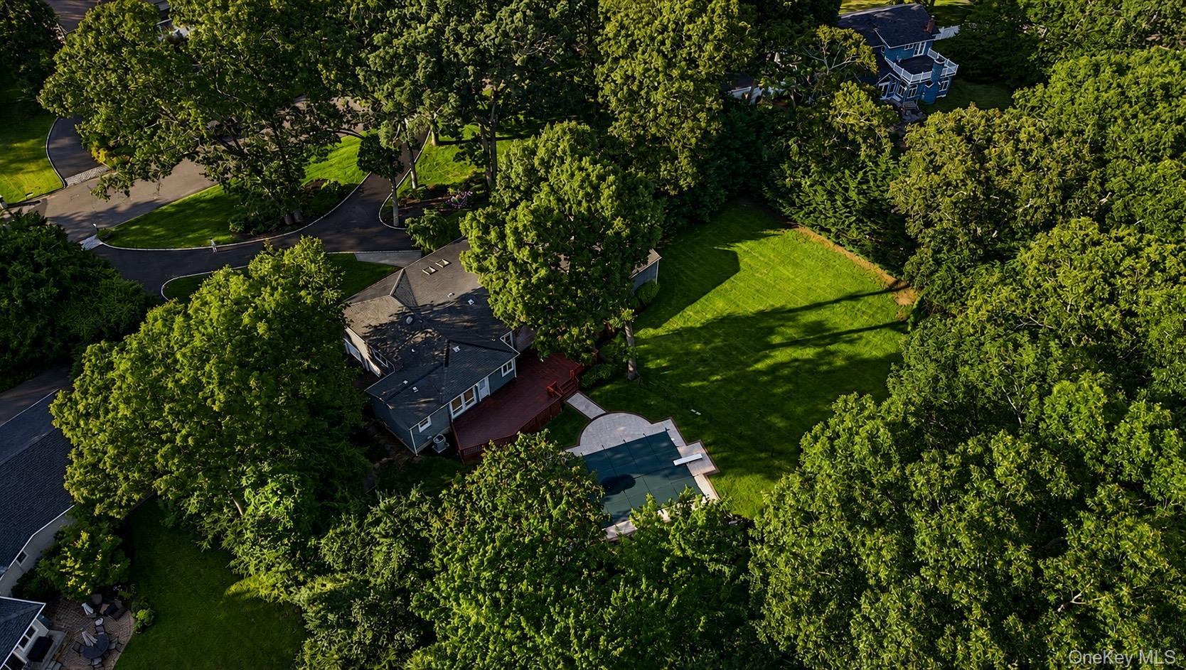 Single Family Durham Drive Suffolk County, NY 11746, MLS-1024270-43