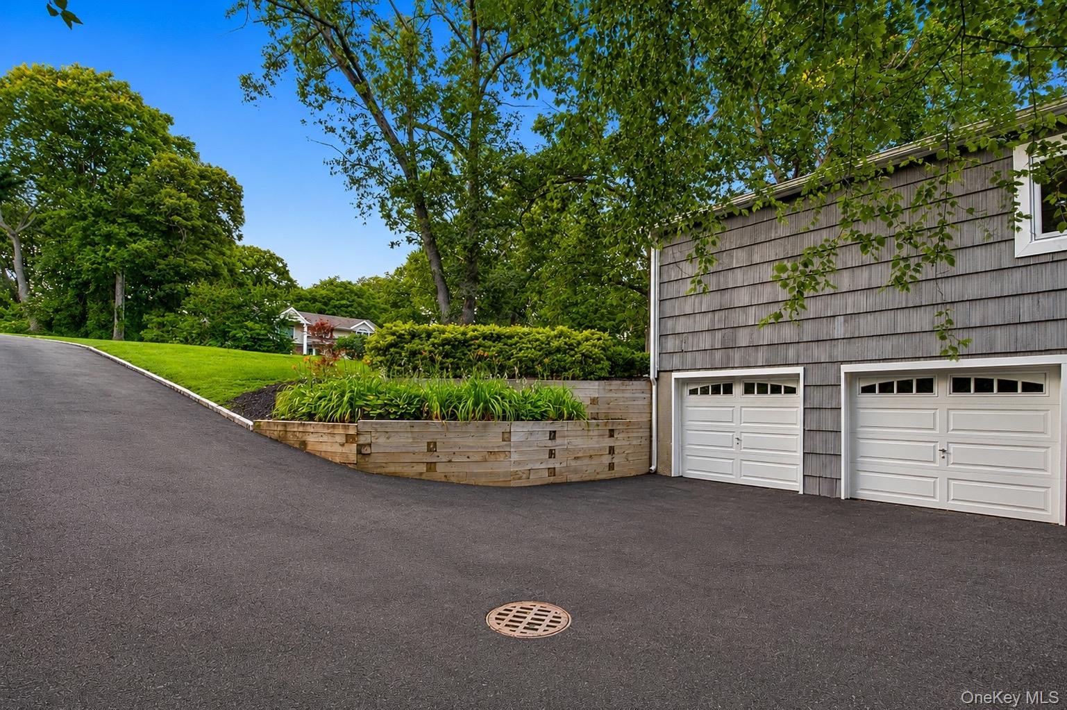 Single Family Durham Drive Suffolk County, NY 11746, MLS-1024270-5
