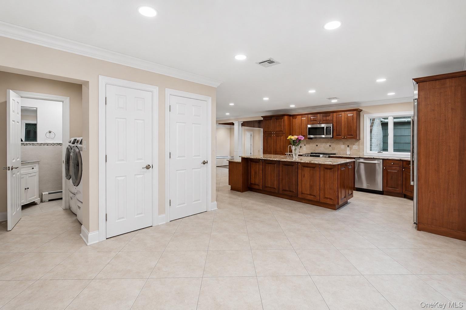 Single Family Durham Drive Suffolk County, NY 11746, MLS-1024270-8