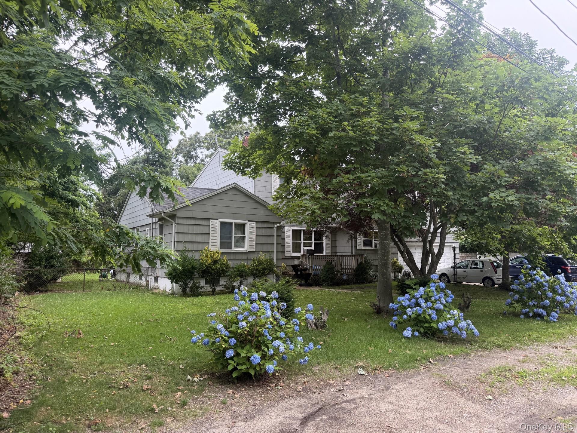 Single Family Windus Drive  Suffolk County, NY 11967, MLS-1024282-5