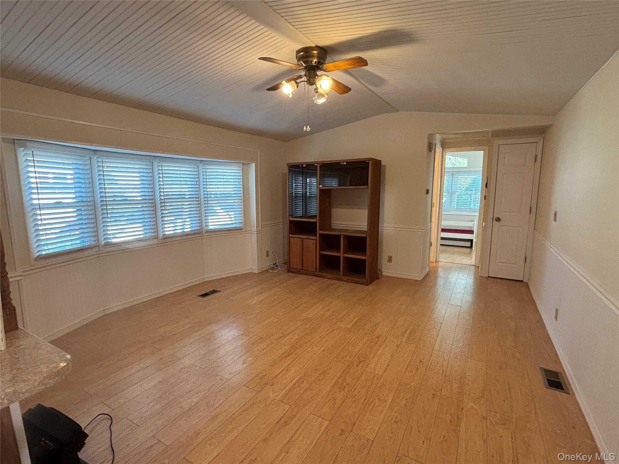 Single Family Old Country Road Suffolk County, NY 11901, MLS-1024299-13
