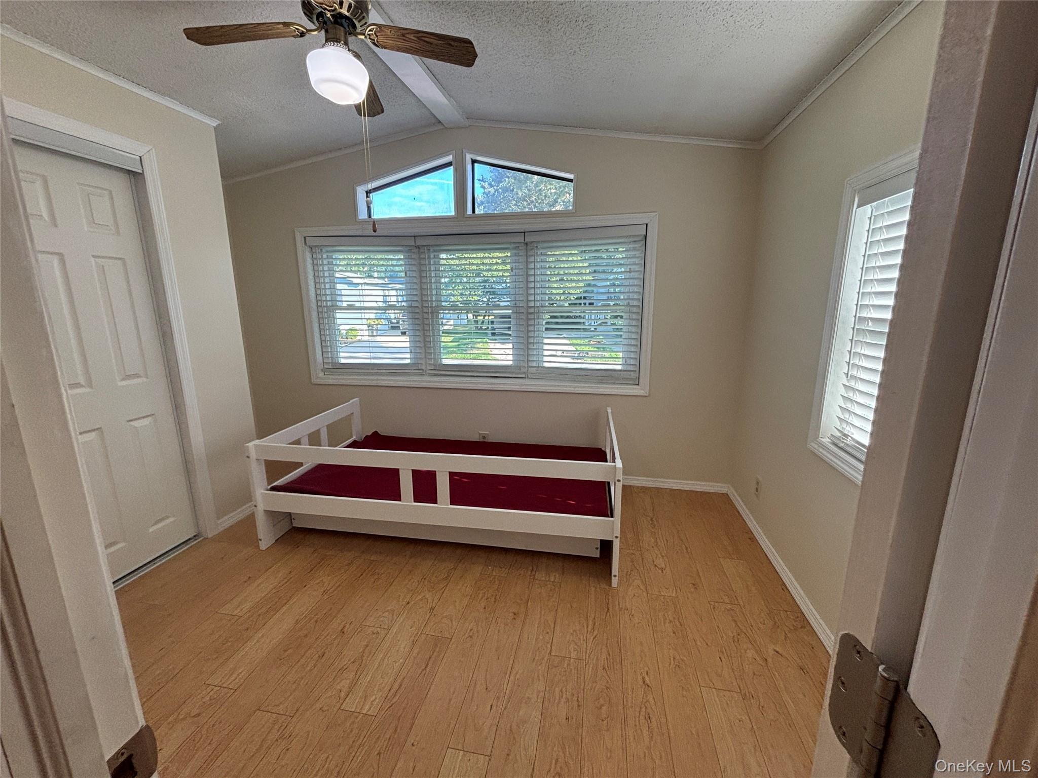 Single Family Old Country Road Suffolk County, NY 11901, MLS-1024299-22