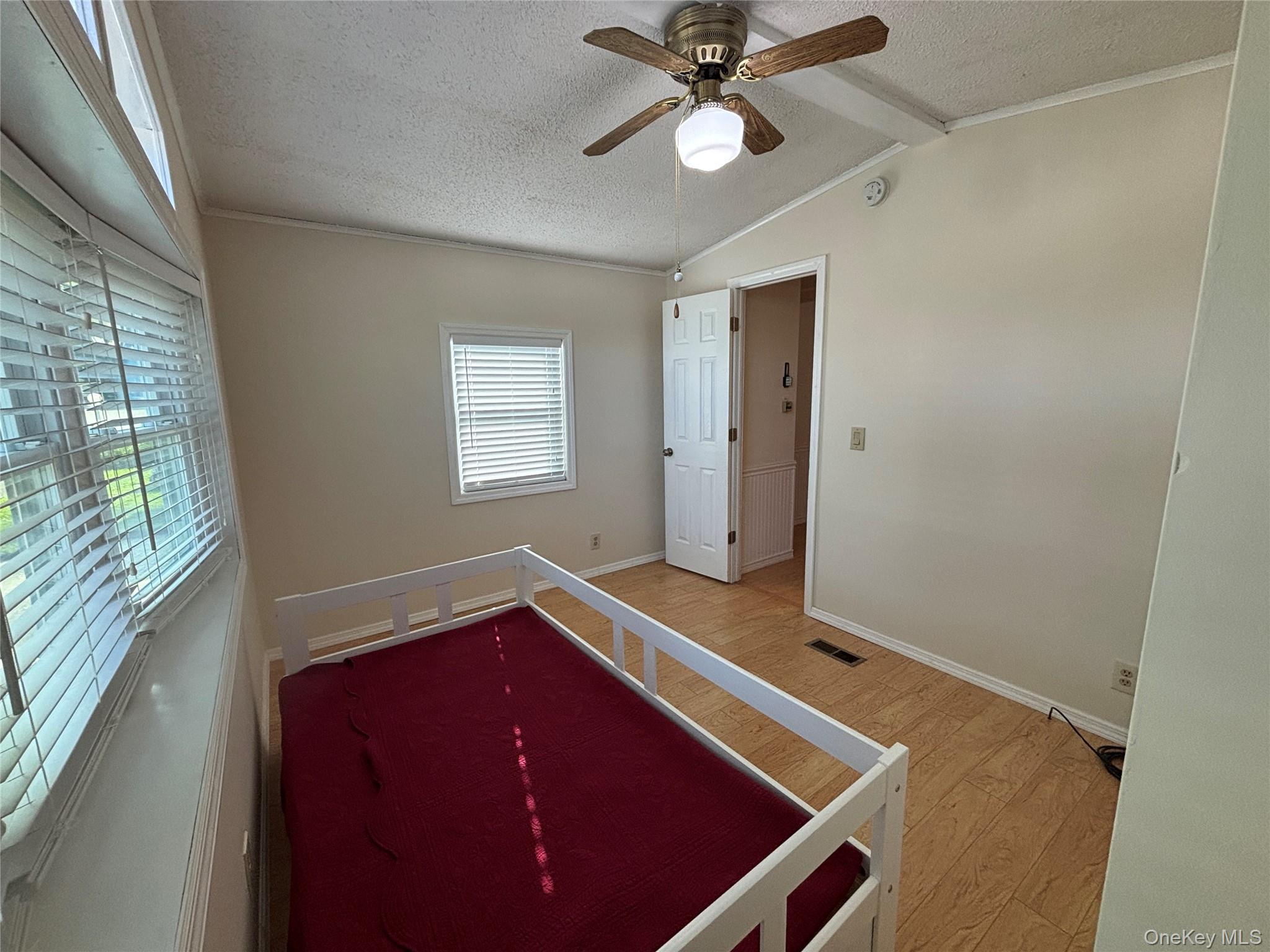 Single Family Old Country Road Suffolk County, NY 11901, MLS-1024299-24