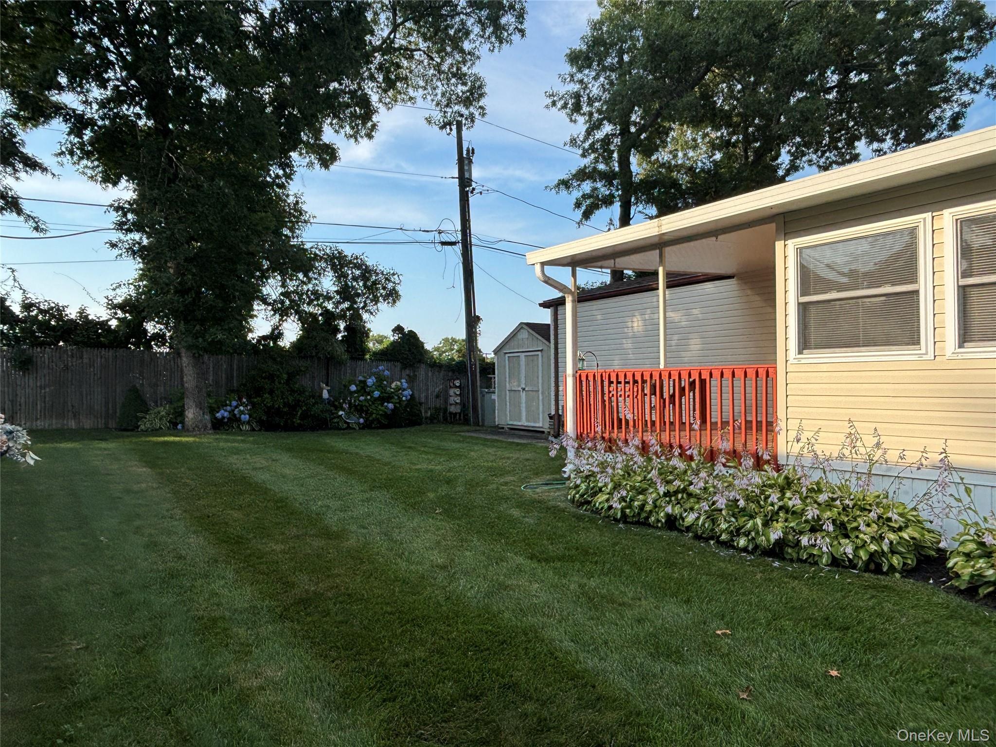 Single Family Old Country Road Suffolk County, NY 11901, MLS-1024299-35