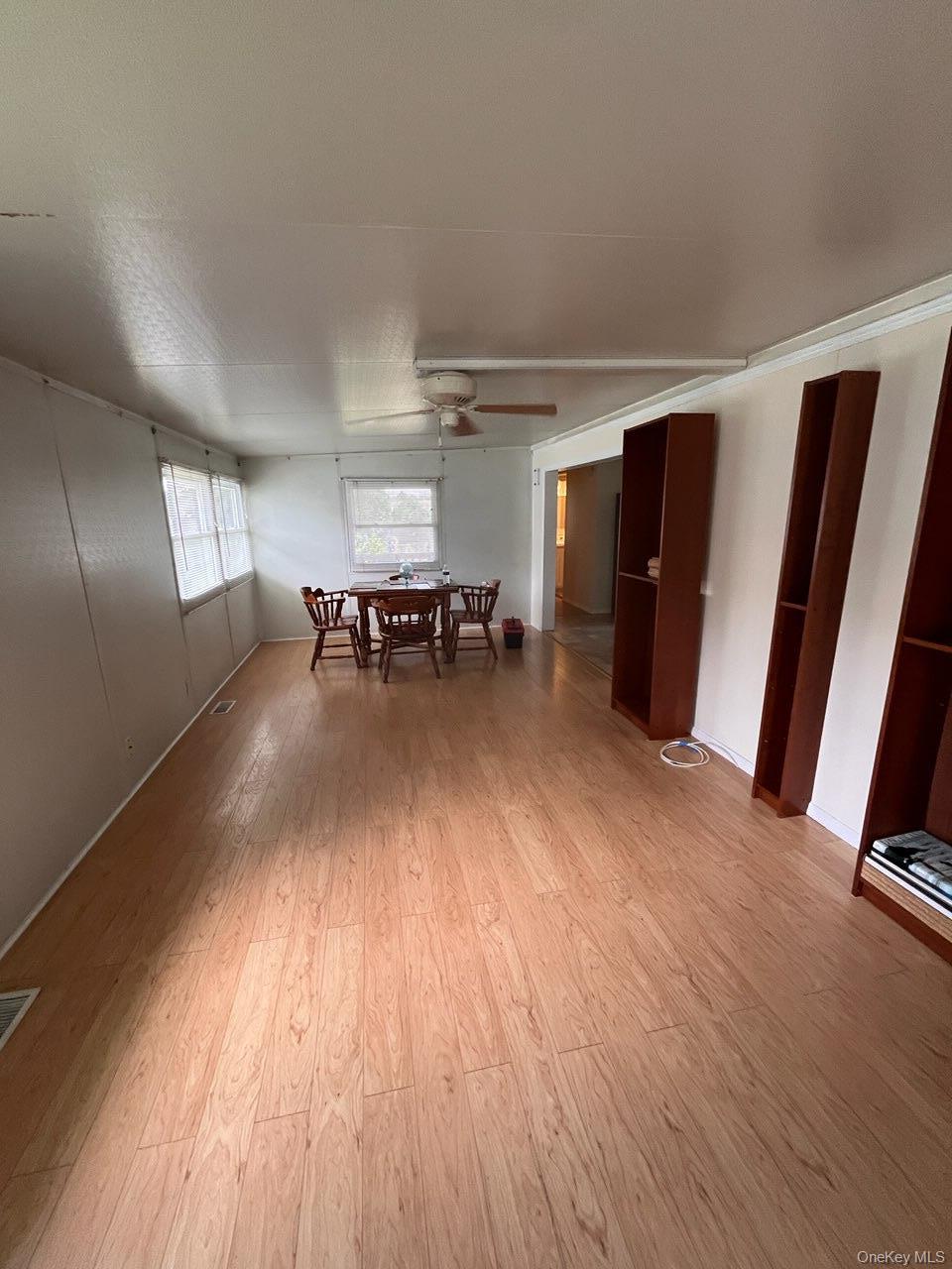 Single Family Old Country Road Suffolk County, NY 11901, MLS-1024299-8