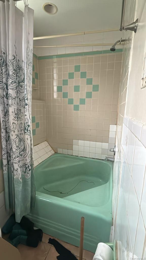 Apartment Gleason Avenue  Bronx, NY 10462, MLS-1024315-7