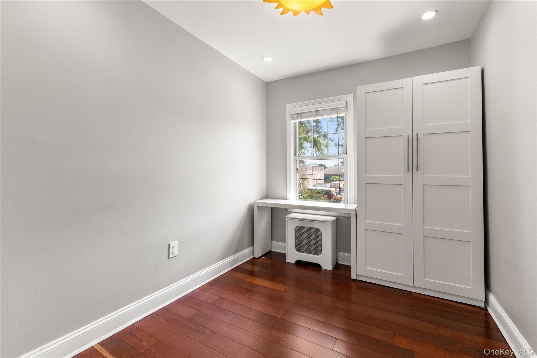 Single Family 220th Street  Queens, NY 11364, MLS-1024330-21